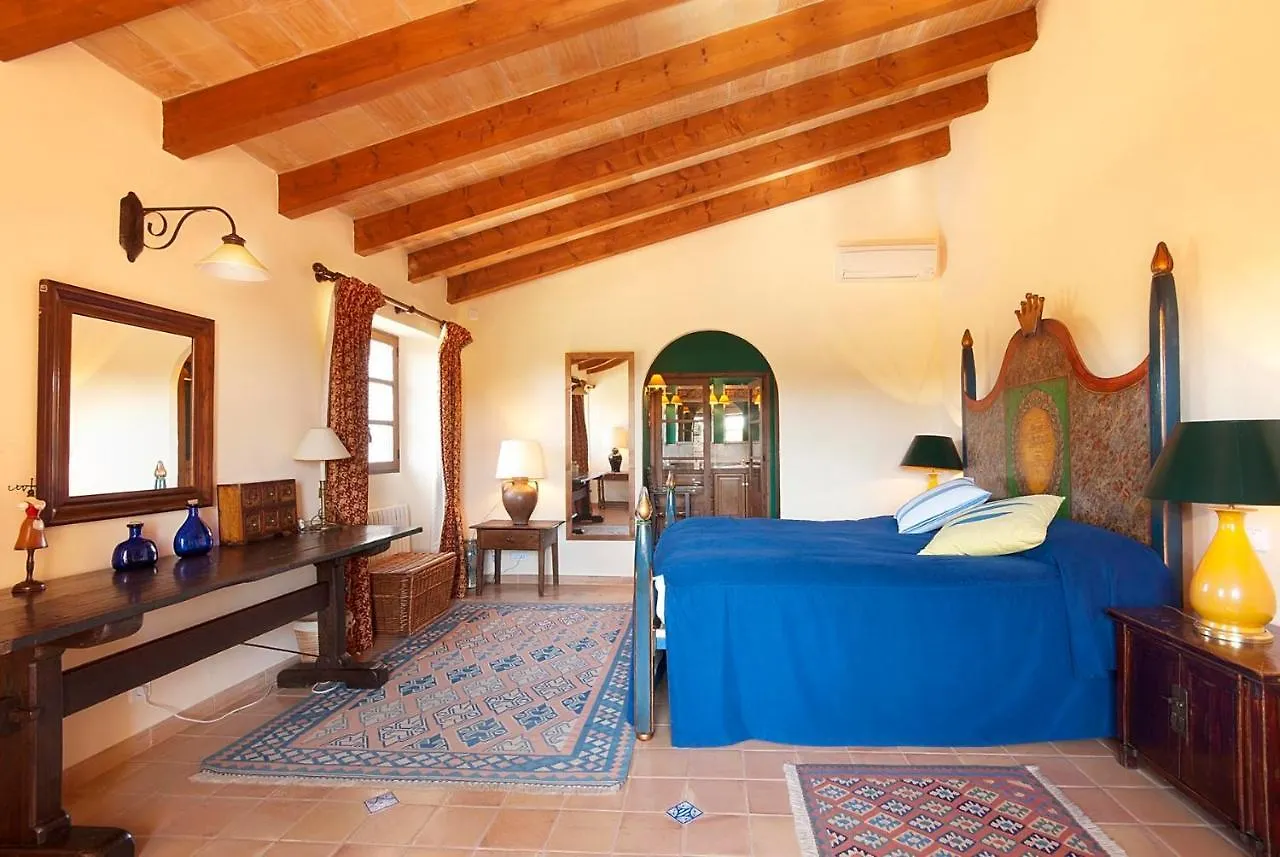 Can Mir Villa Port de Pollenca Spain